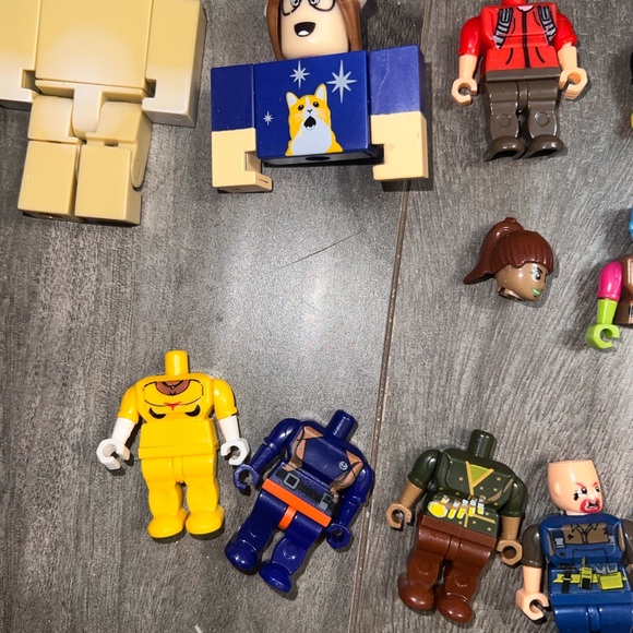 Legos - Picture 2 of 8